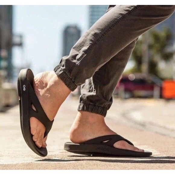 OOFOS OOriginal Recovery Sandal Unisex Men’s 7 Women’s 9 EU 40 BLACK  NWOT main image 10